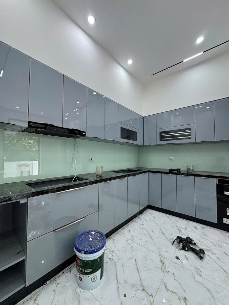 Lắp đặt tủ bếp thực tế