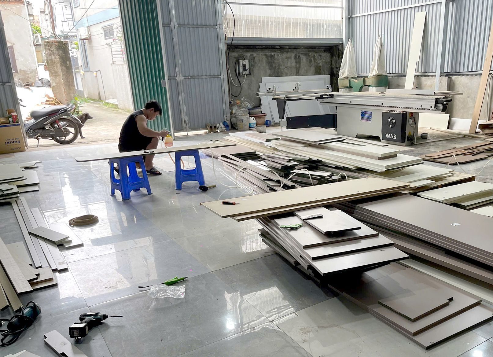 Xưởng nội thất tủ bếp nhà mới